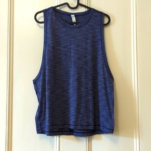 Lululemon muscle tank size 8💪🏻